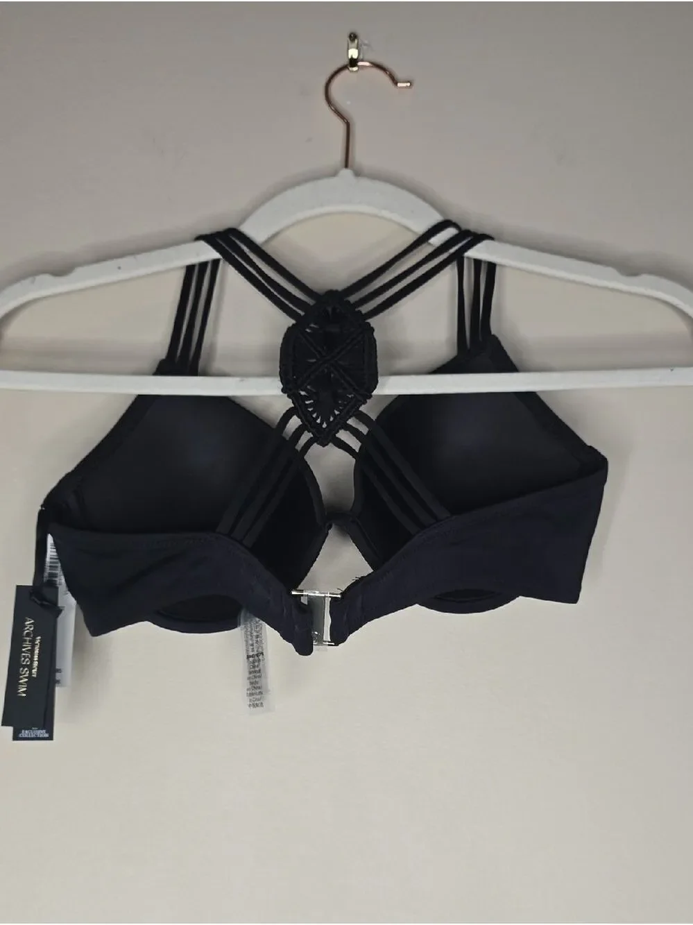 Victoria’s Secret Macrame Halter Push-Up Bikini Top 34C Black NWT
